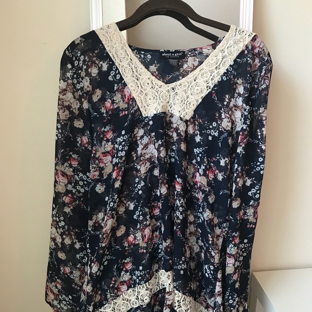 Crochet/Floral Shirt